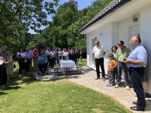 Predaja ključev družini Vasle