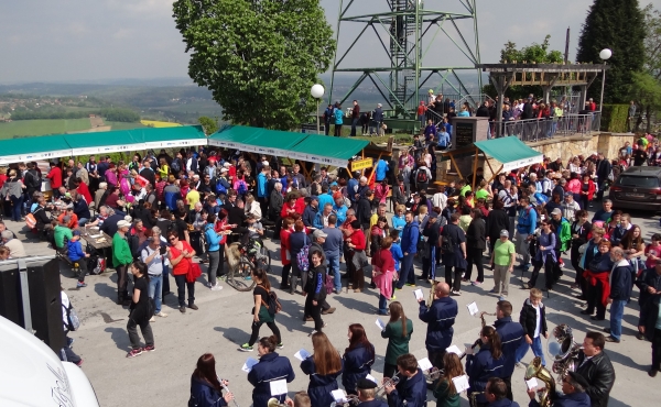 ETNOTOUR POHOD PO KATRČINI POTI  LENART - ZAVRH (prvomajski pohod)