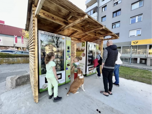 Multimat že sprejema prve kupce