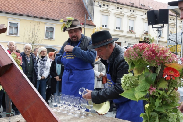 Martinovanje v Lenartu