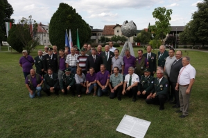 V LENARTU ODKRITJE POMNIKA BRANITELJEM  SLOVENIJE V OSAMOSVOJITVENI VOJNI IN OB 50. OBLETNICI  TERITORIALNE  OBRAMBE  SLOVENIJE